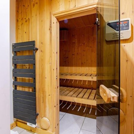 Appartement En Chalet Individuel Sauna Piscine วัลเมนิเย ภายนอก รูปภาพ