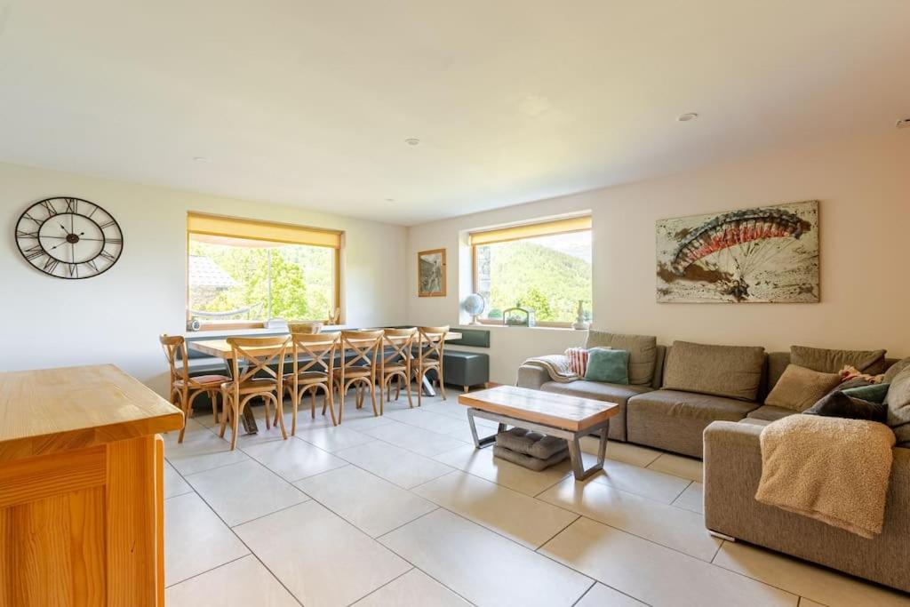 Appartement En Chalet Individuel Sauna Piscine วัลเมนิเย ภายนอก รูปภาพ