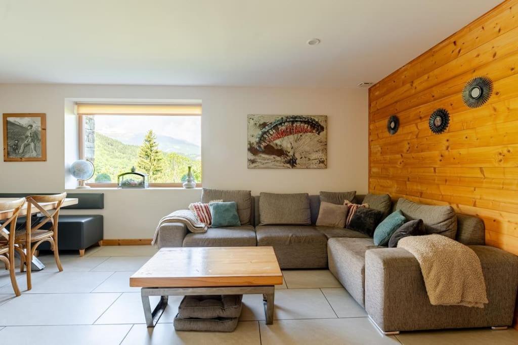 Appartement En Chalet Individuel Sauna Piscine วัลเมนิเย ภายนอก รูปภาพ